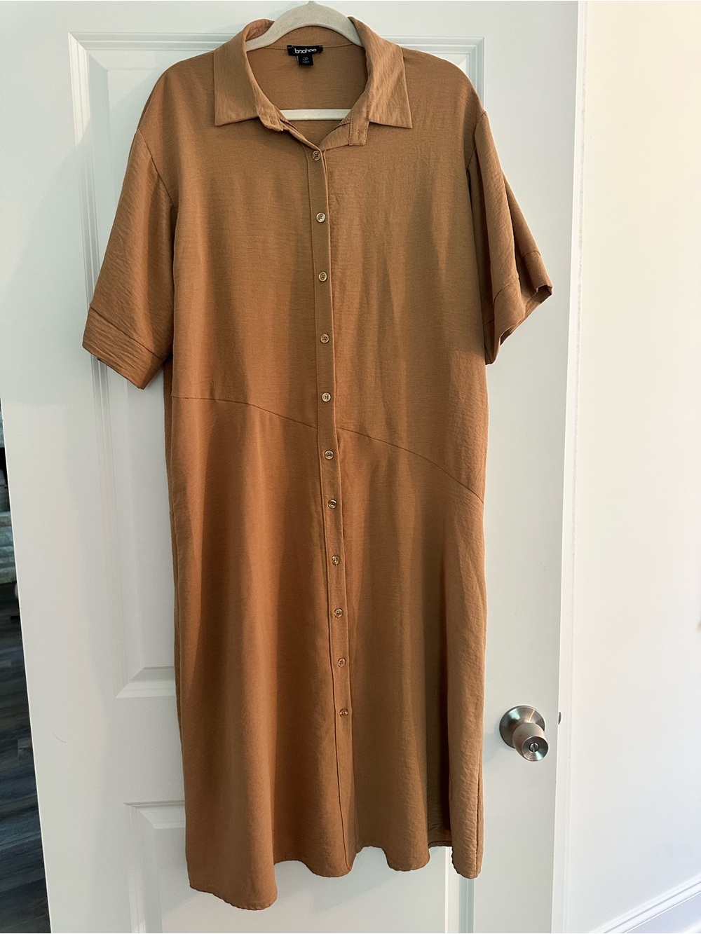 Boohoo Tan Button-Down Midi Shirt Dress